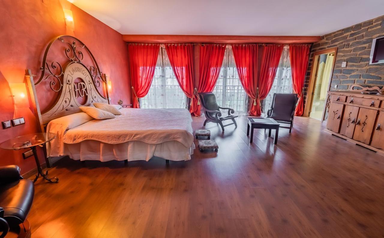Hotel Rural El Labriego By Vivere Stays Plasenzuela Exteriör bild