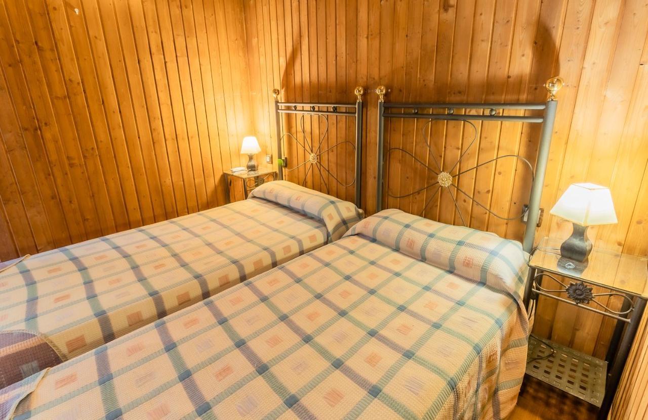 Hotel Rural El Labriego By Vivere Stays Plasenzuela Exteriör bild