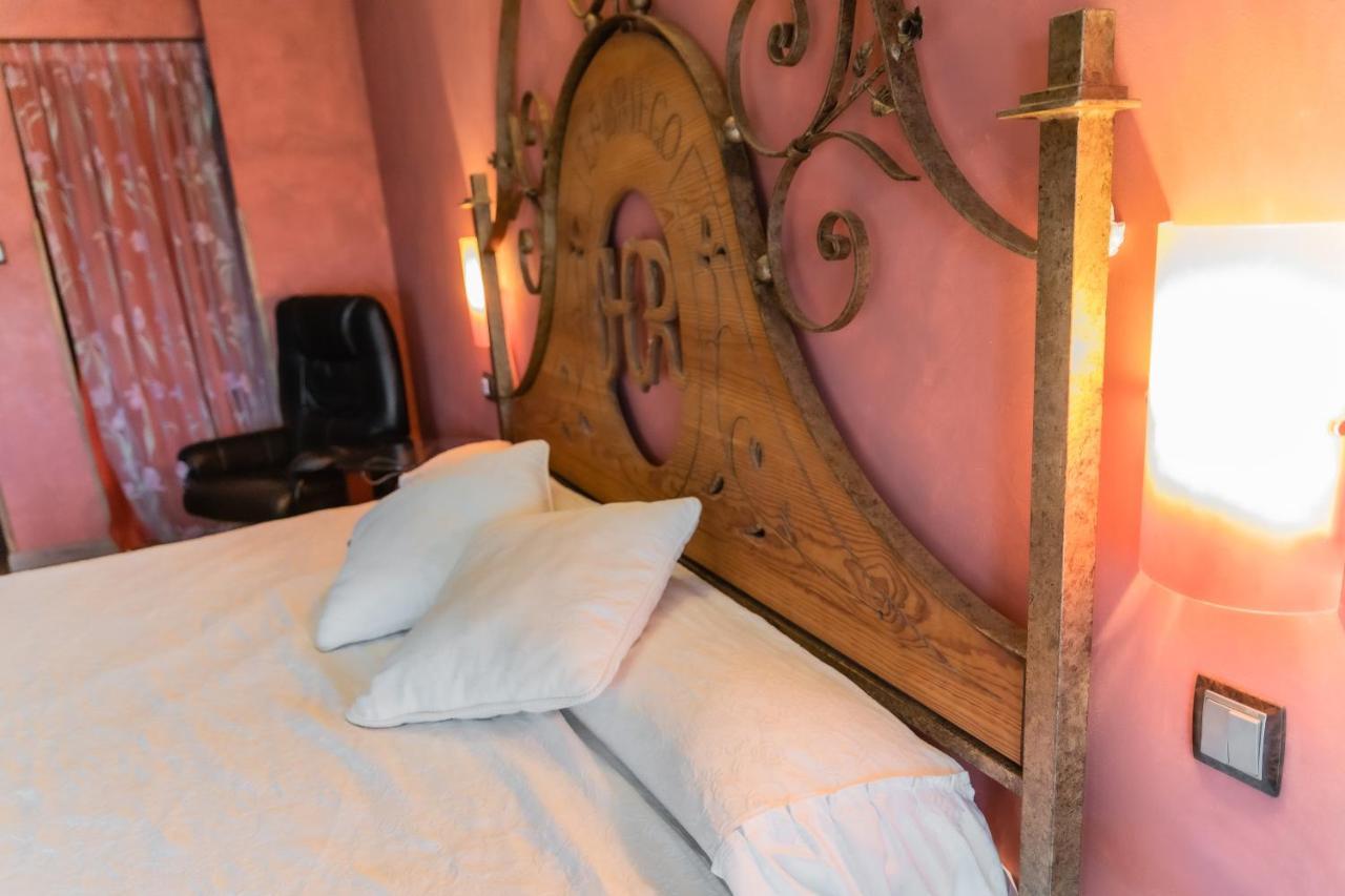 Hotel Rural El Labriego By Vivere Stays Plasenzuela Exteriör bild
