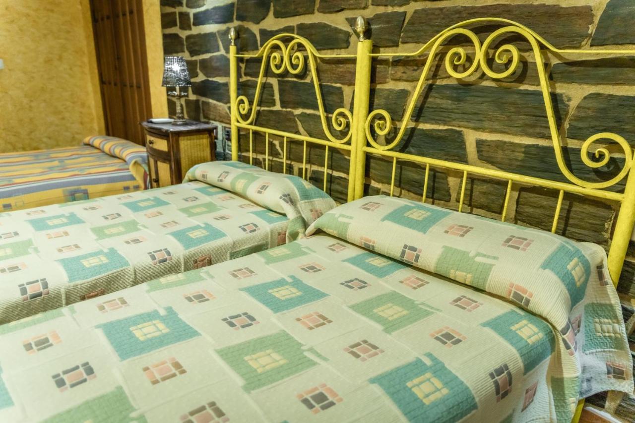 Hotel Rural El Labriego By Vivere Stays Plasenzuela Exteriör bild
